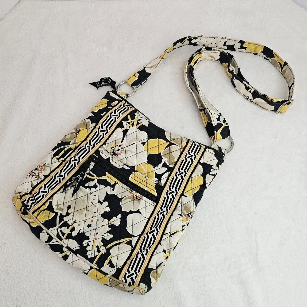 Vera Bradley Dogwood On The Go Hipster Crossbody Purse Bag Black Yellow White